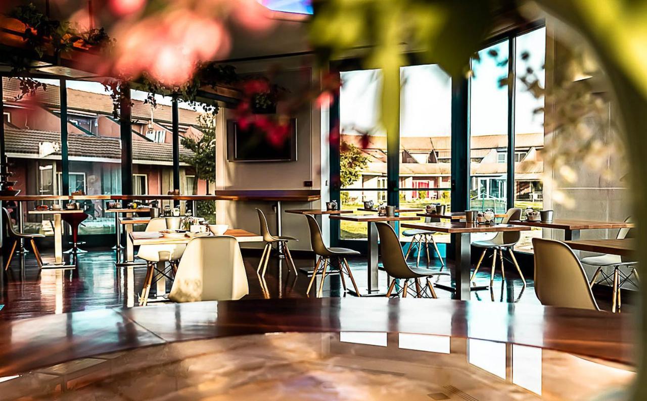 Business Hotel Casale Monferrato Exteriér fotografie